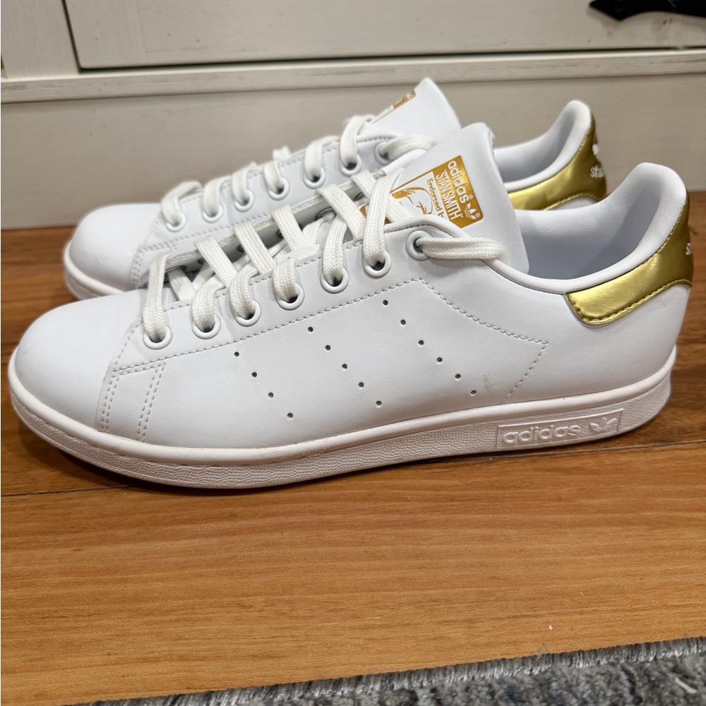 Adidas Stan Smith White Gold Metallic Women’s 8